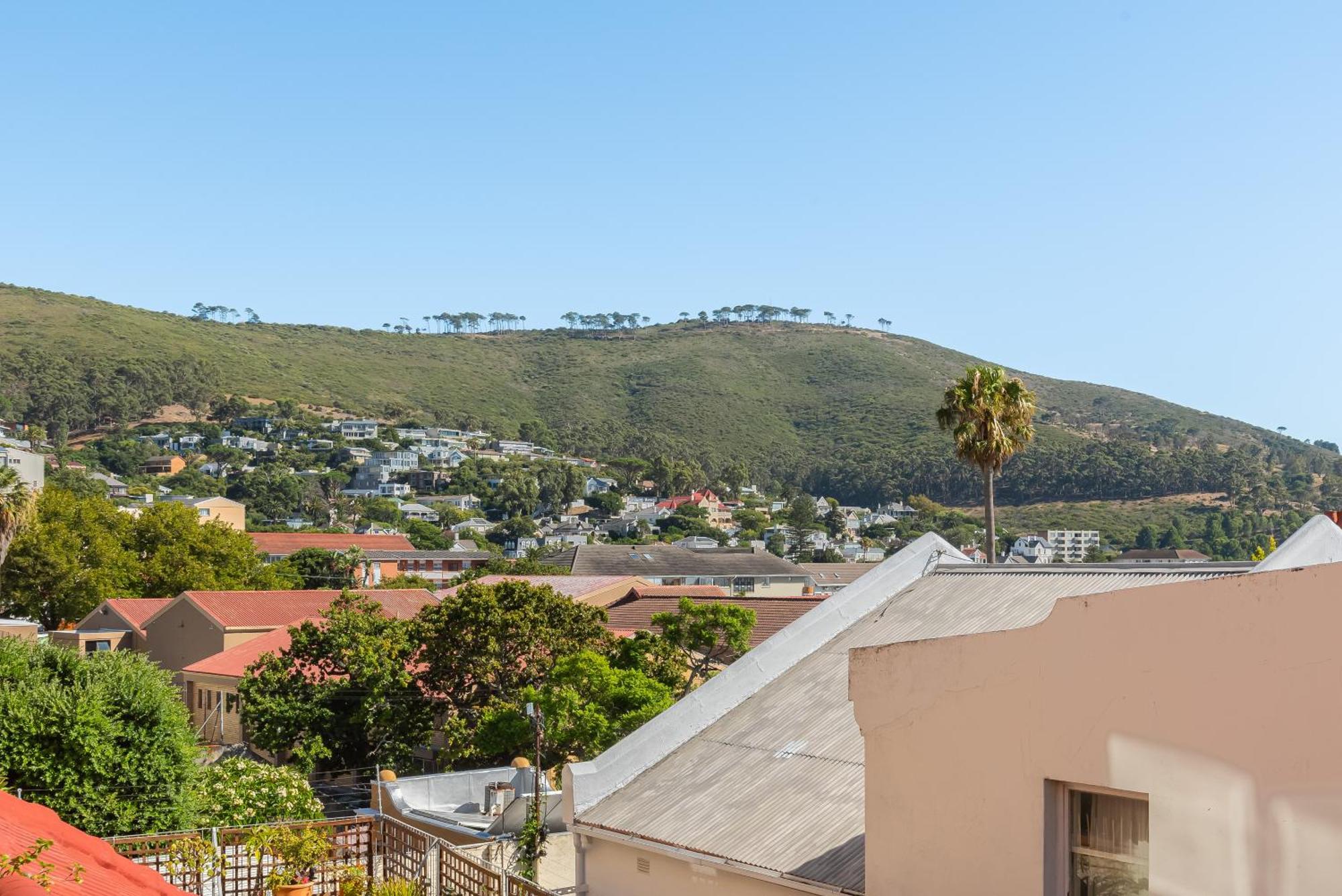 1 Hillendale Apartment *